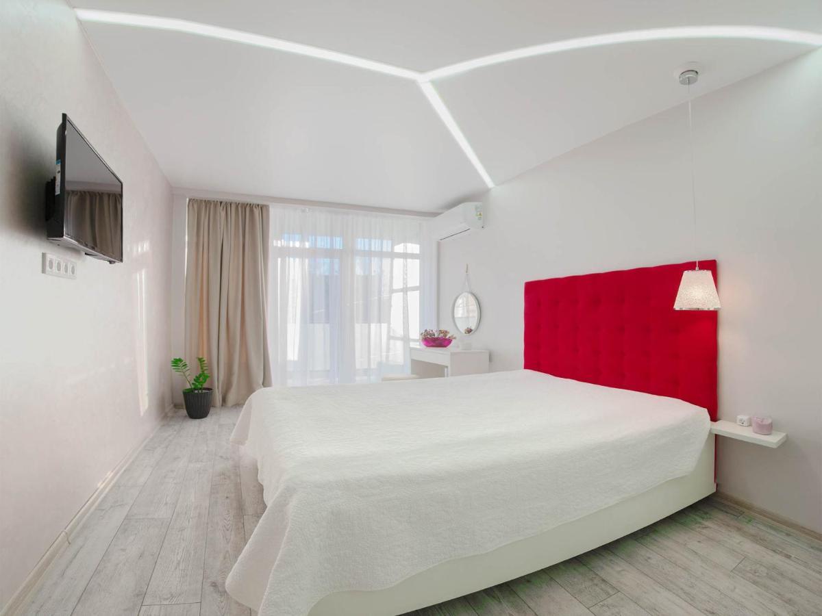 3-Room Apartments Avalon Lviv Exterior photo